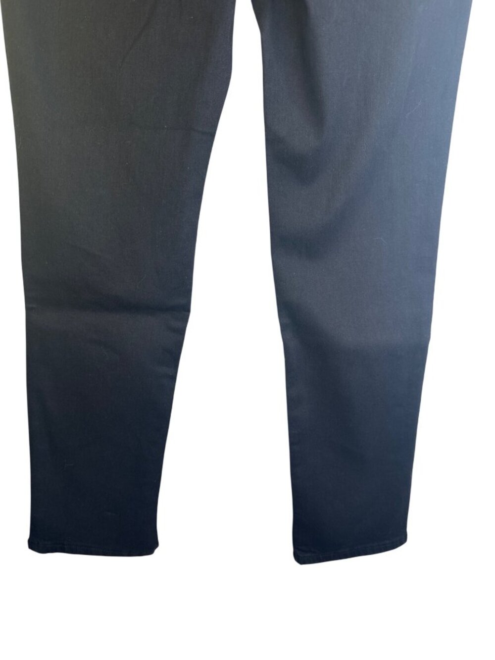 New Gloria Vanderbilt Size 10 Amanda Black Pull-On Slimming Stretch Pants - Picture 13 of 14